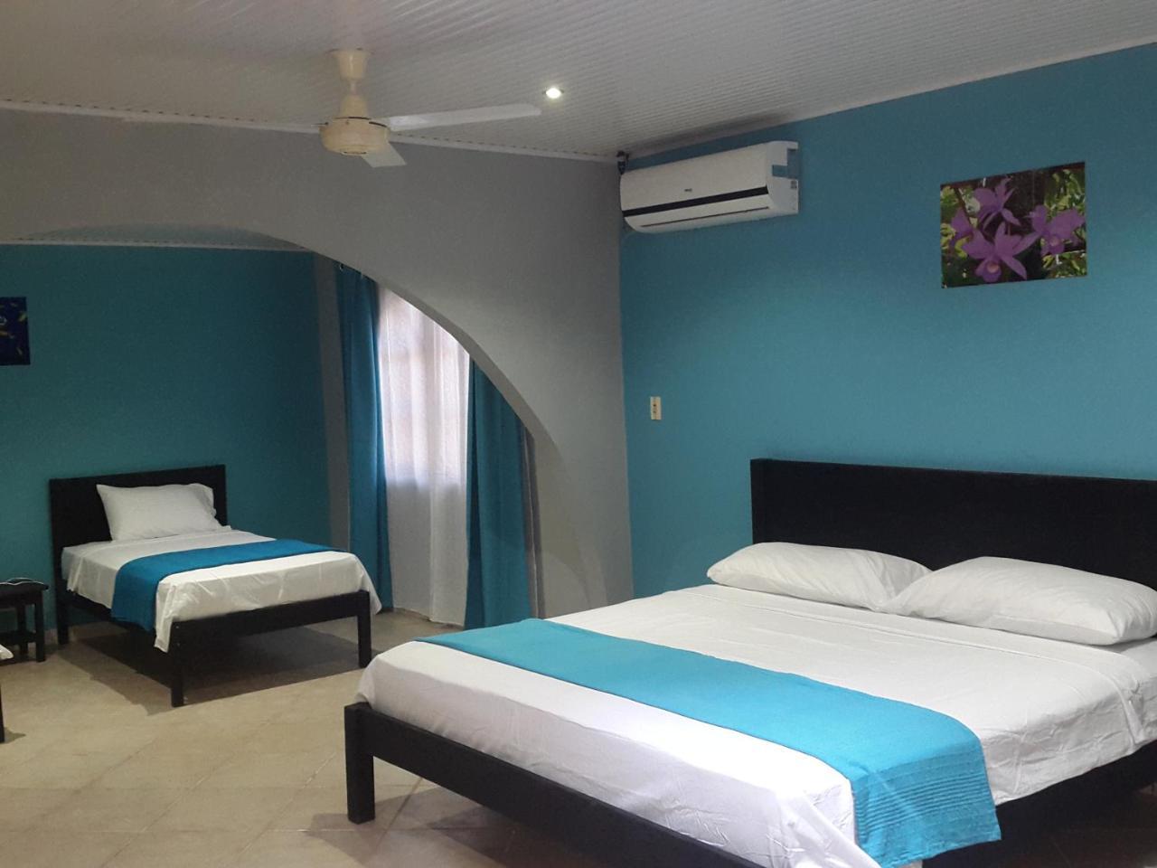 Hotel Colibri Manuel Antonio Kültér fotó