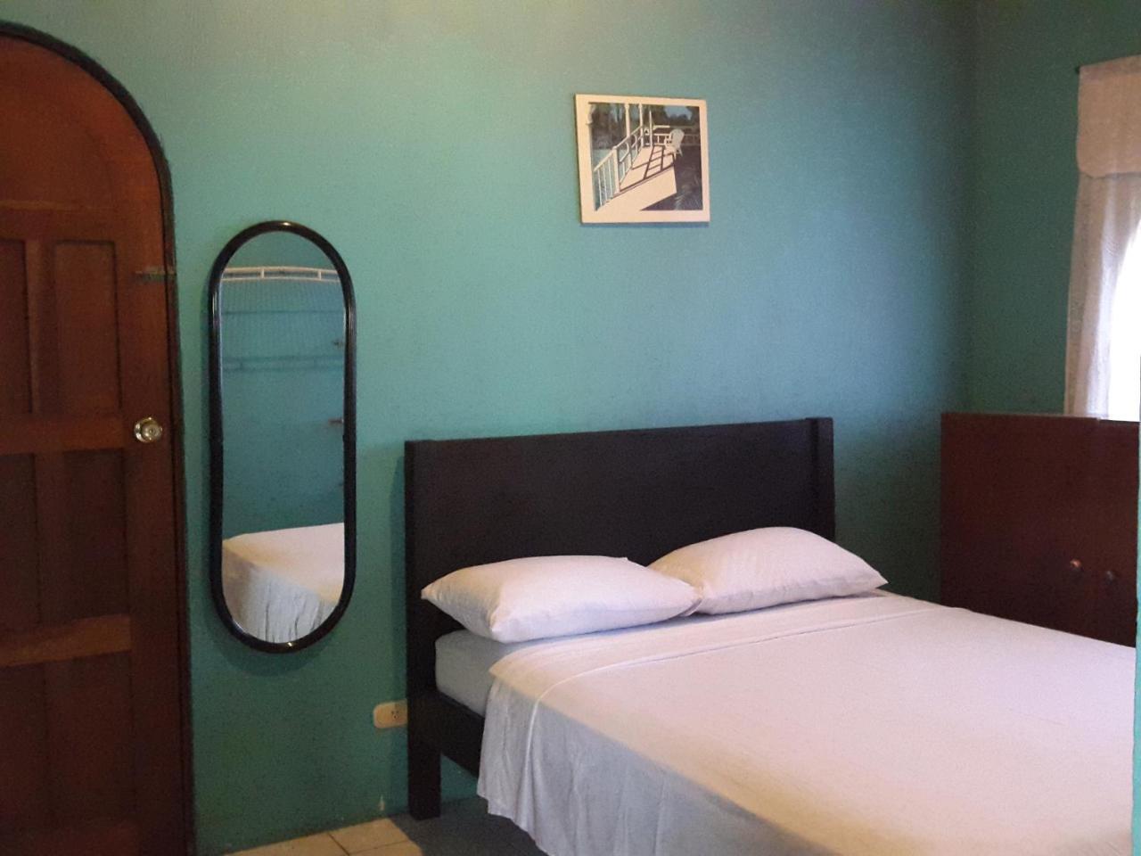 Hotel Colibri Manuel Antonio Kültér fotó